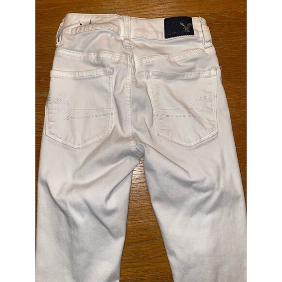 American Eagle White Distressed Skinny Jeans With Ripped Knees - Picture 3 of 5